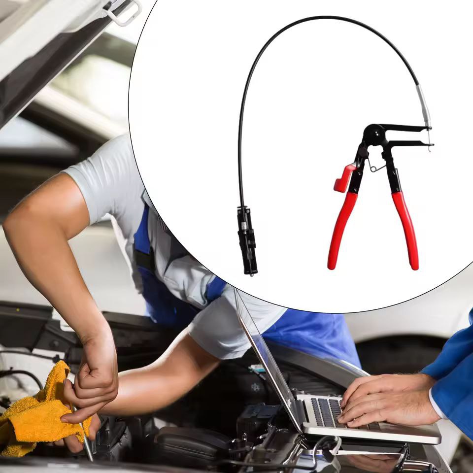 𝐏𝐈𝐍𝐂𝐄 𝐂𝐎𝐋𝐋𝐈𝐄𝐑 𝐃𝐔𝐑𝐈𝐓𝐄 𝐀 𝐅𝐋𝐄𝐗𝐈𝐁𝐋𝐄 𝐓𝐀